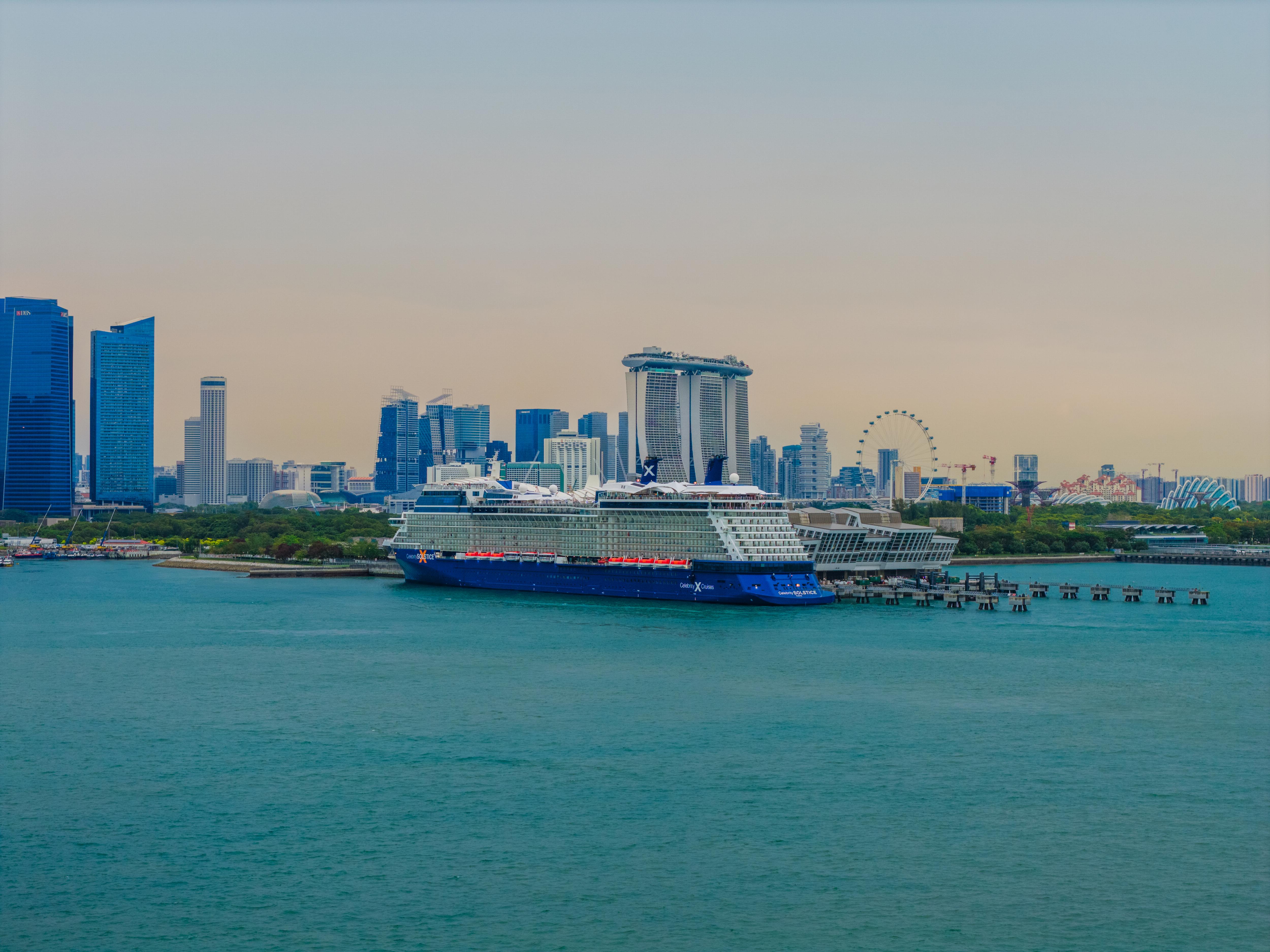 images/Ship photos/Solstice 極致號/9_Celebrity-Cruises-Relaunches-Celebrity-Solstice-with-Eight-New-Experiences_Celebrity-Solstice-in-Singapore_lg.jpg